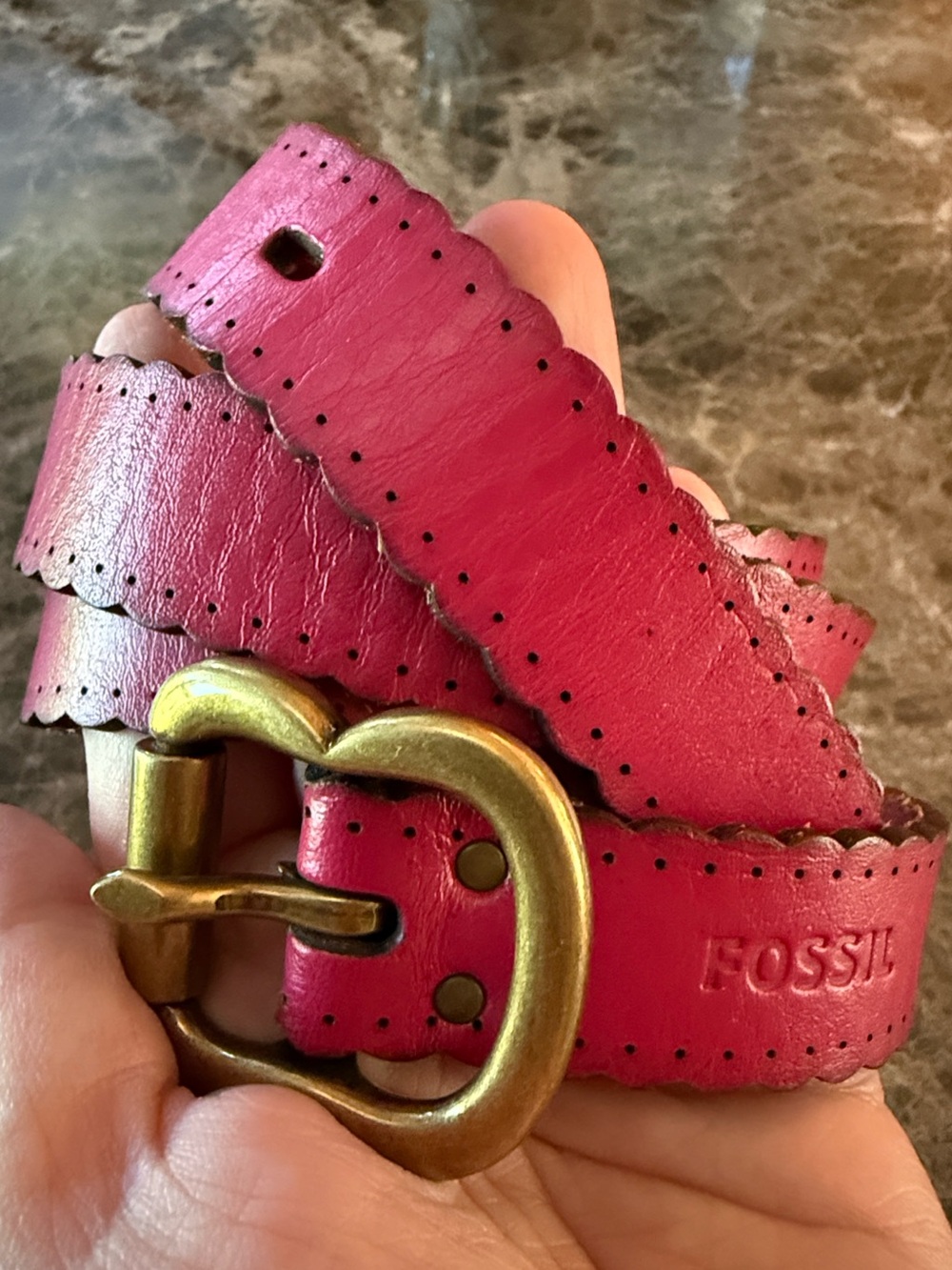 Fossil Women's Scalloped Pink Leather Belt, size medium